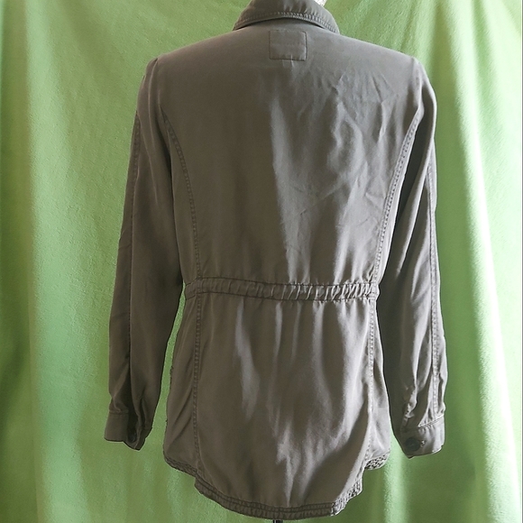 Thread & Supply 100% Lyocell Military Green Cargo Jacket Size Small - Picture 2 of 11